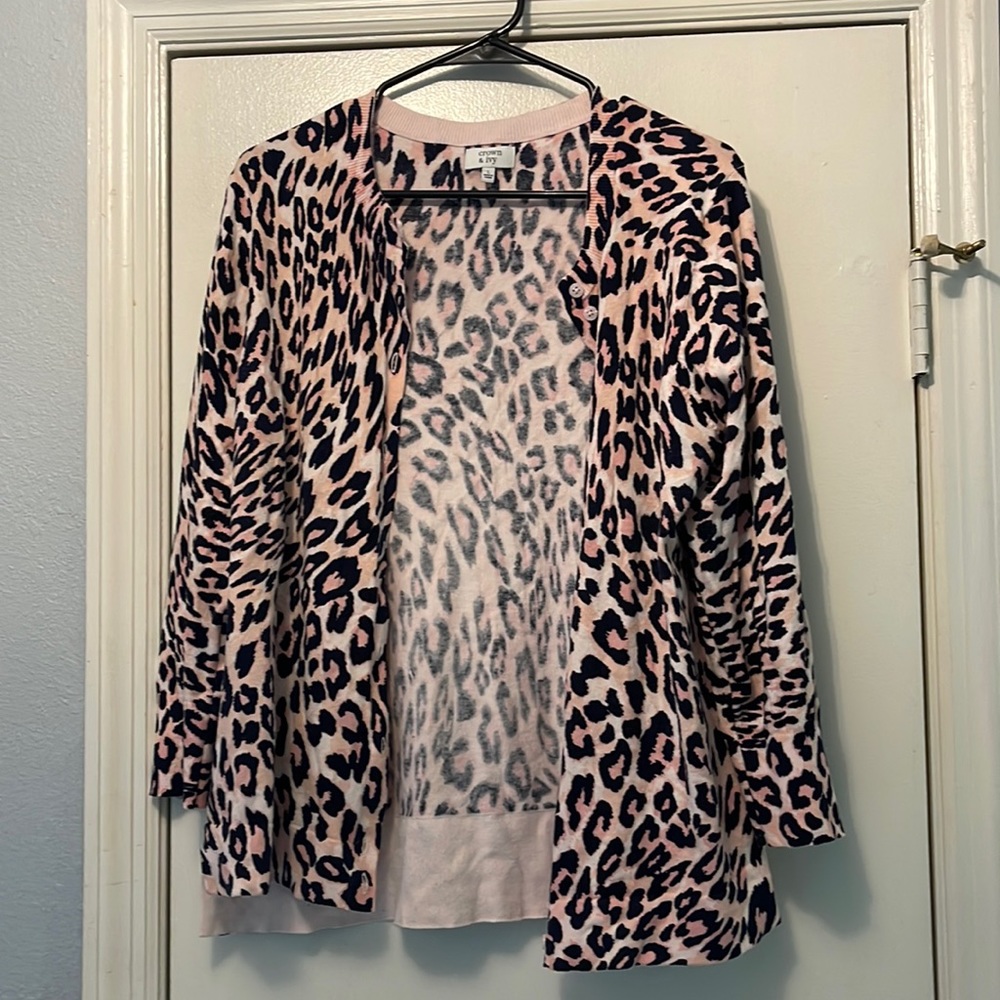 Crown and Ivy, Navy, Pink and White animal print 3/4 sleeve cardigan.